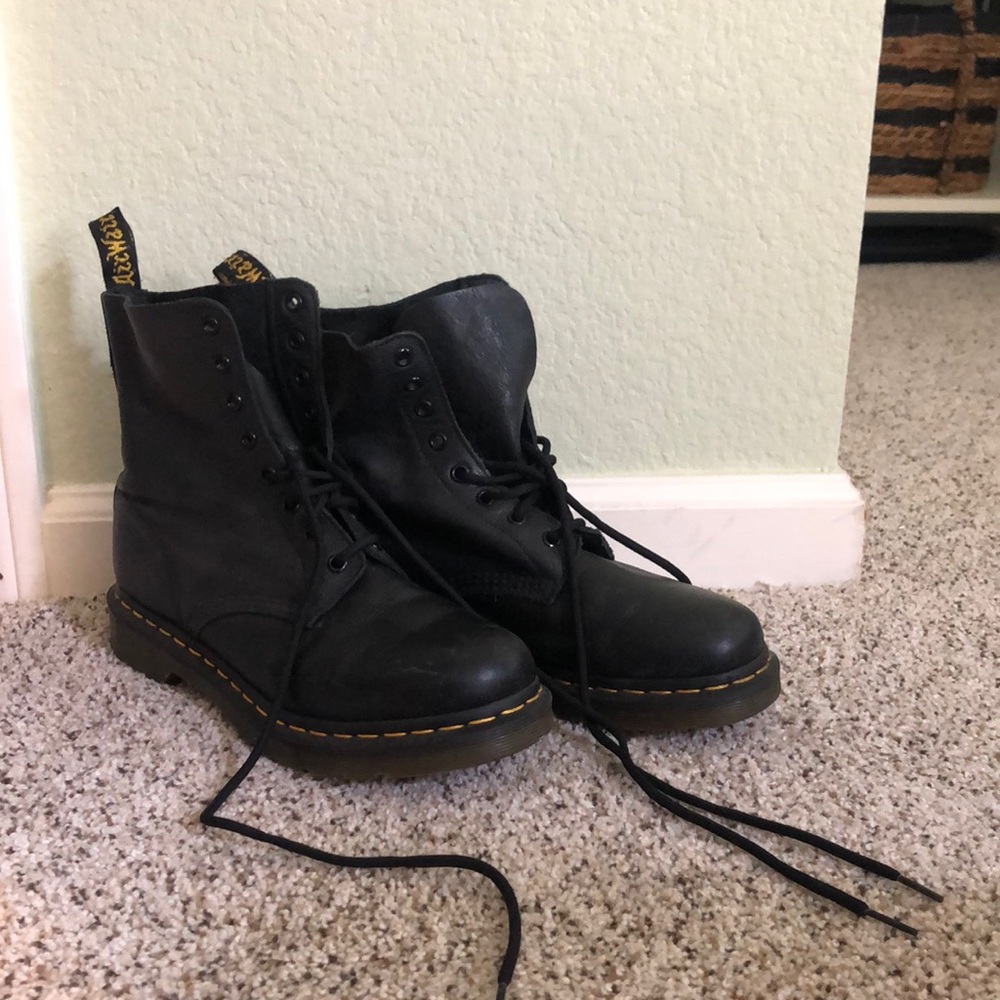 Dr. Martens Pascal
